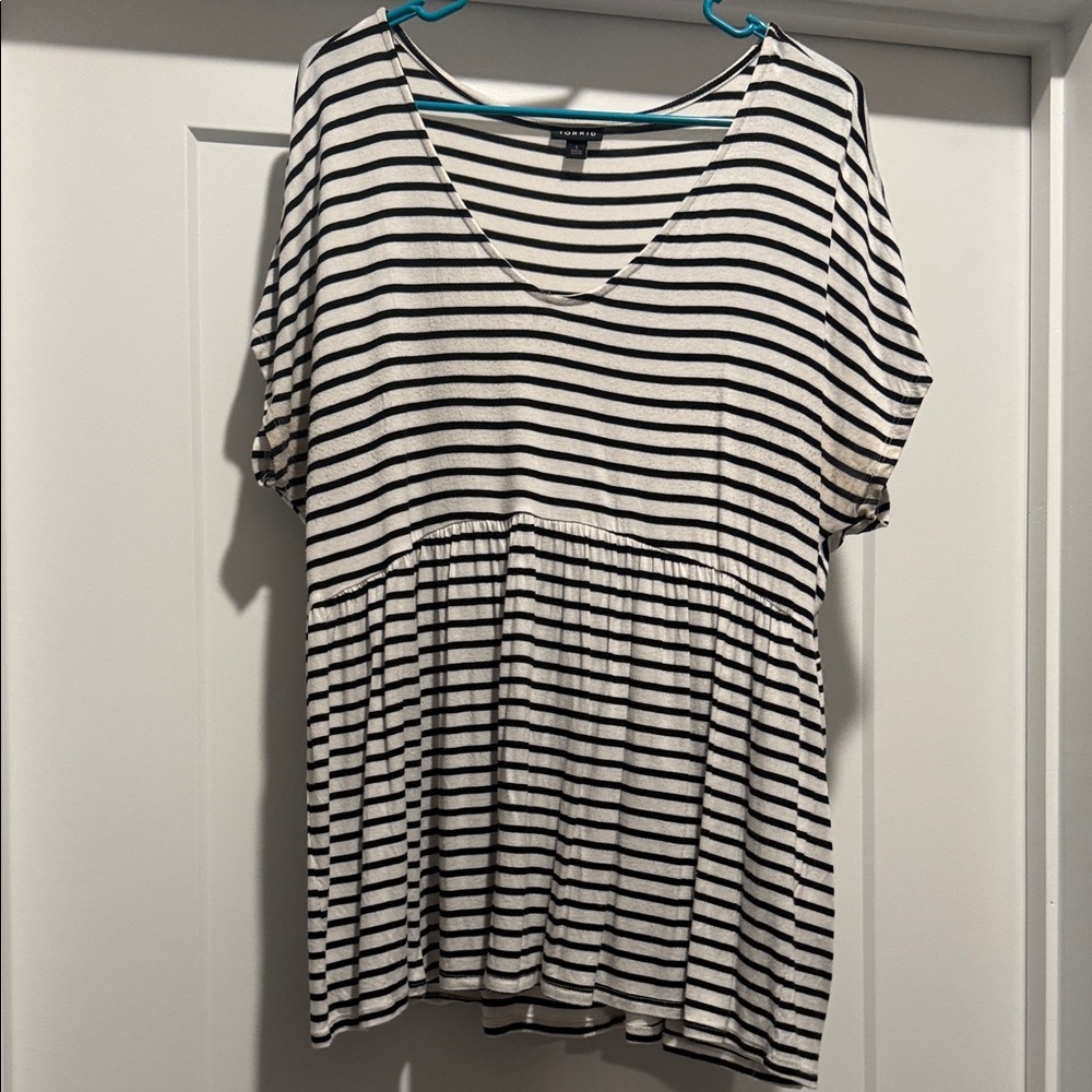 Classic Black and White Striped V-Neck Top